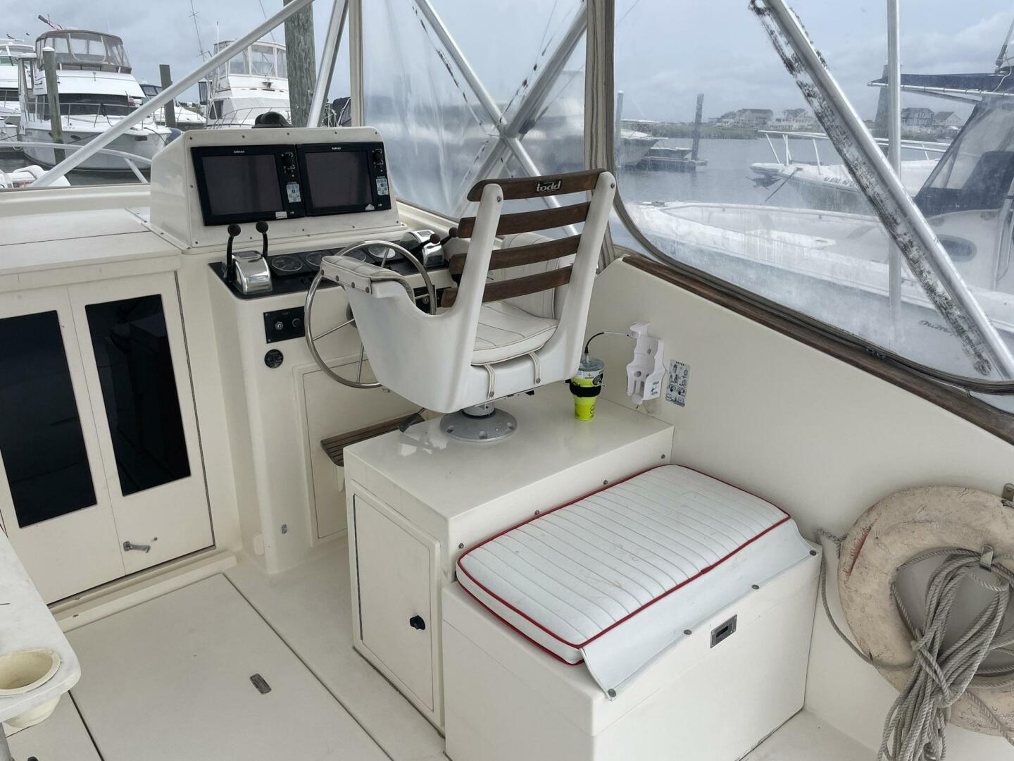 Slide: The Image of Dawson Yachts 33 Express 1996 - 3871124