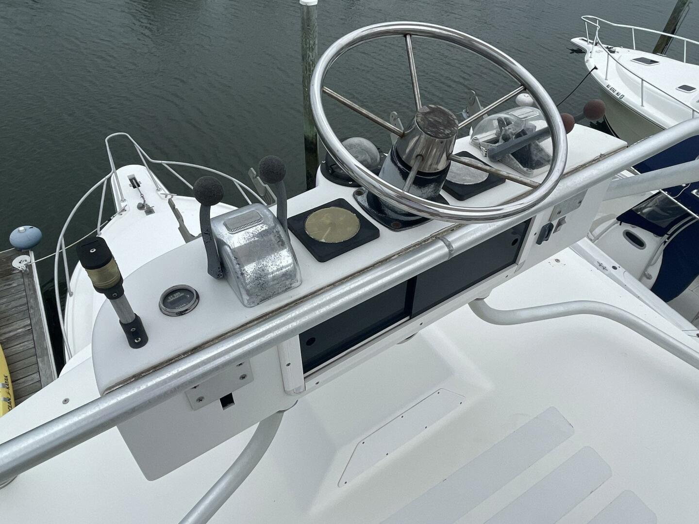 Slide: The Image of Dawson Yachts 33 Express 1996 - 3871134