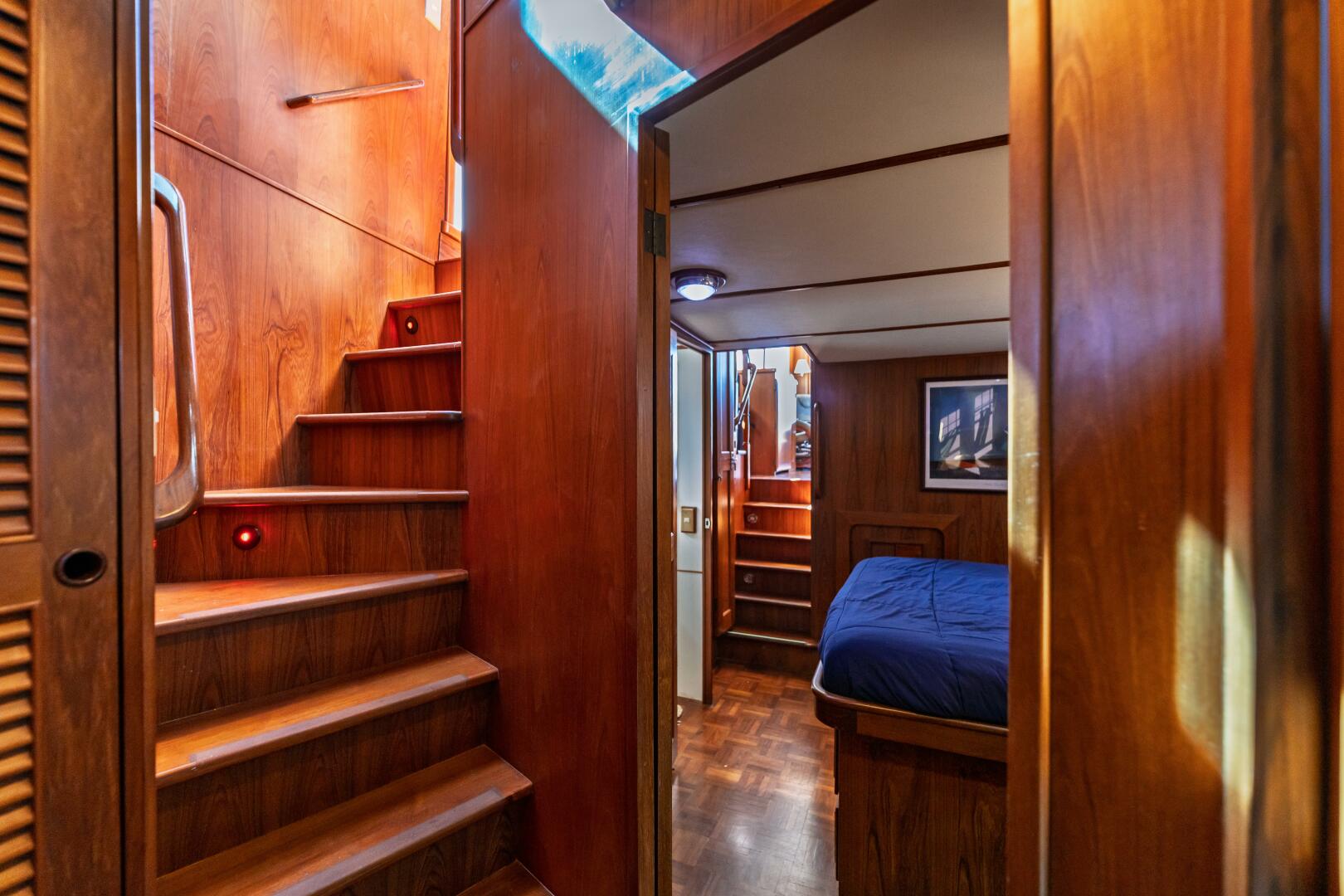 Slide: The Image of 1992 DeFever 49 Pilot House North Star - 5138403