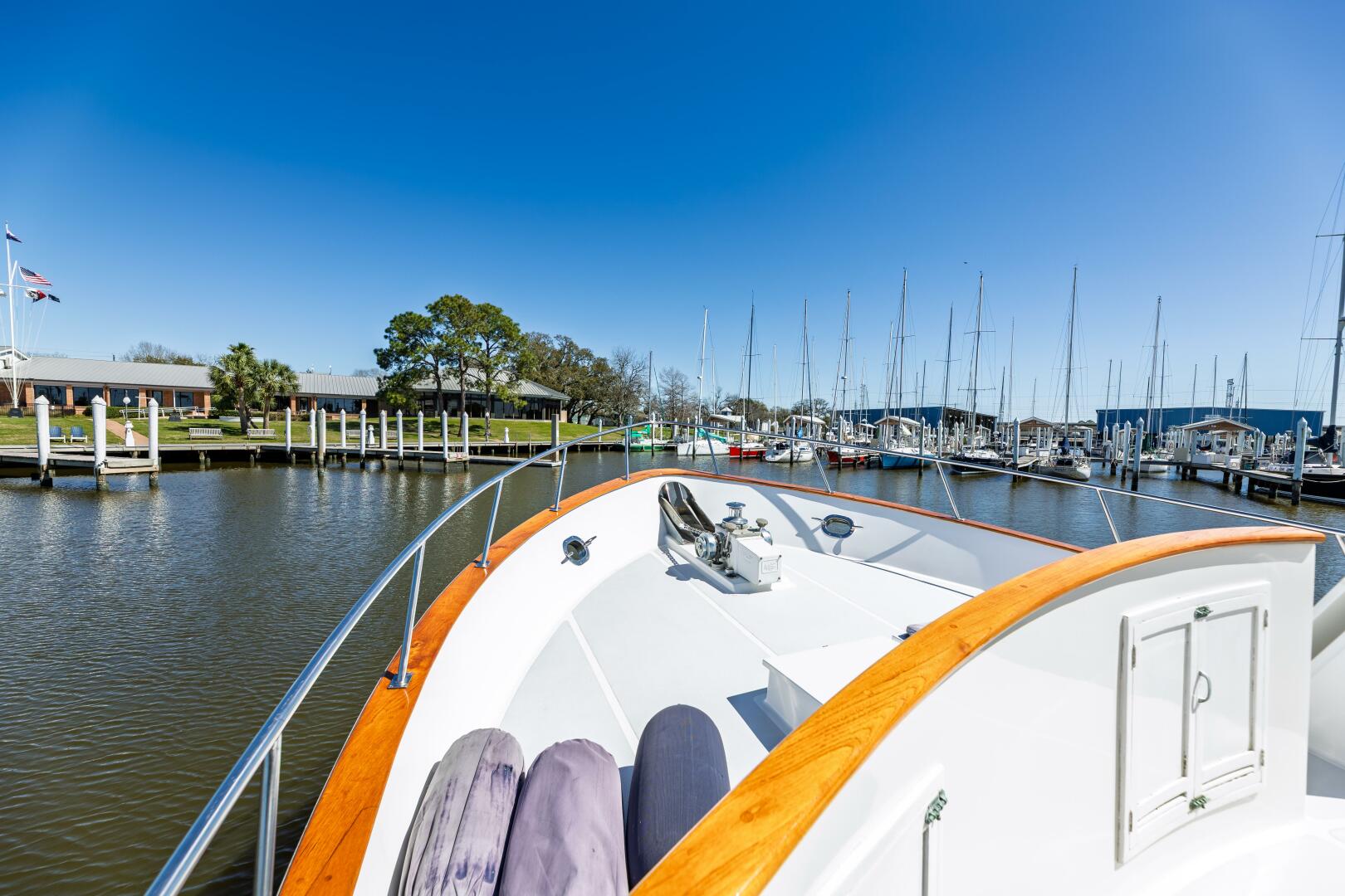 Slide: The Image of 1992 DeFever 49 Pilot House North Star - 5138428