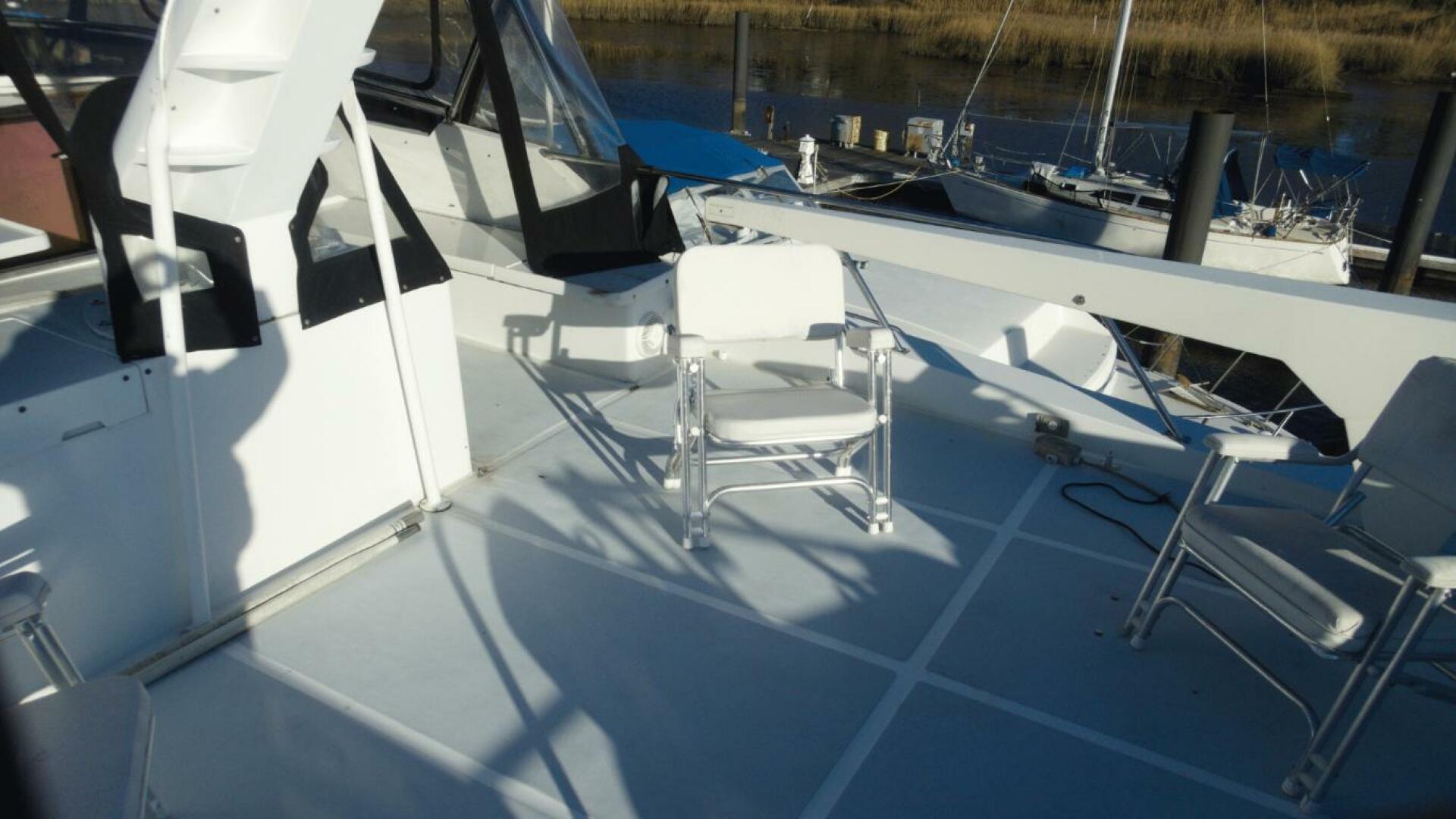 Slide: The Image of Upper Deck - 4831179