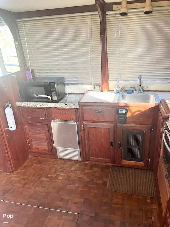 Slide: The Image of Sink - Galley - 15178391