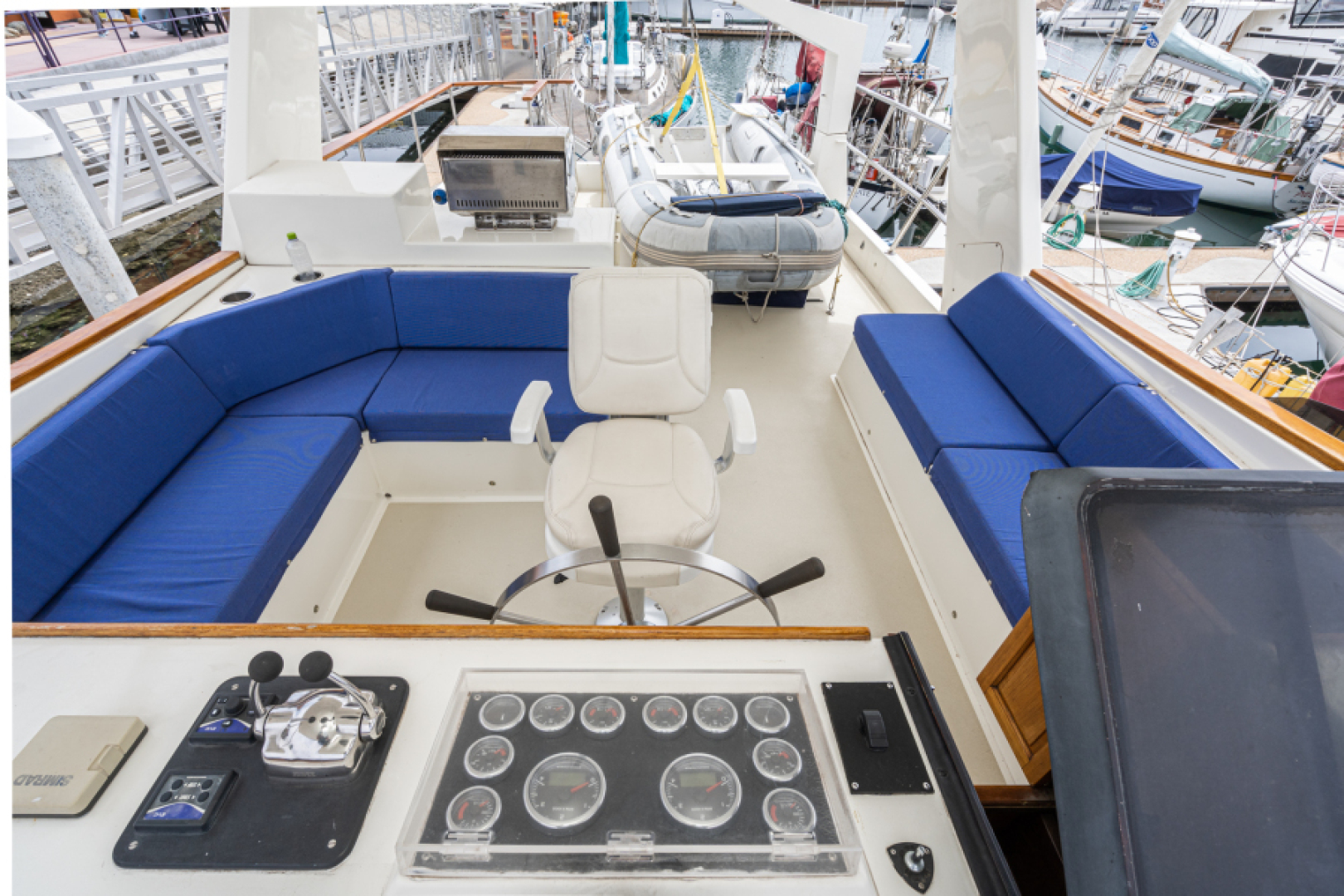 Slide: The Image of Delta Sedan Motoryacht 1982 - 4170819