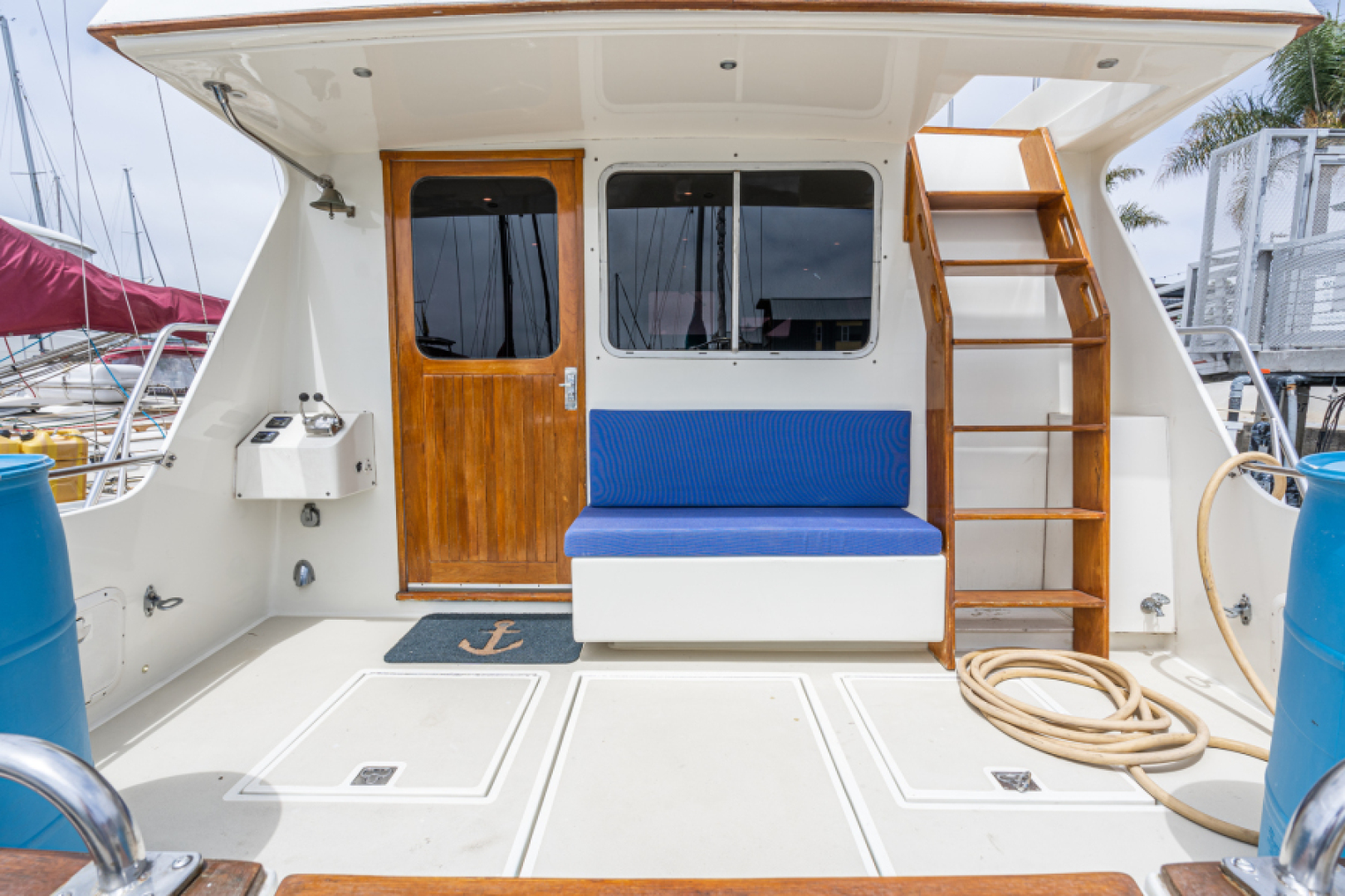Slide: The Image of Delta Sedan Motoryacht 1982 - 4170832