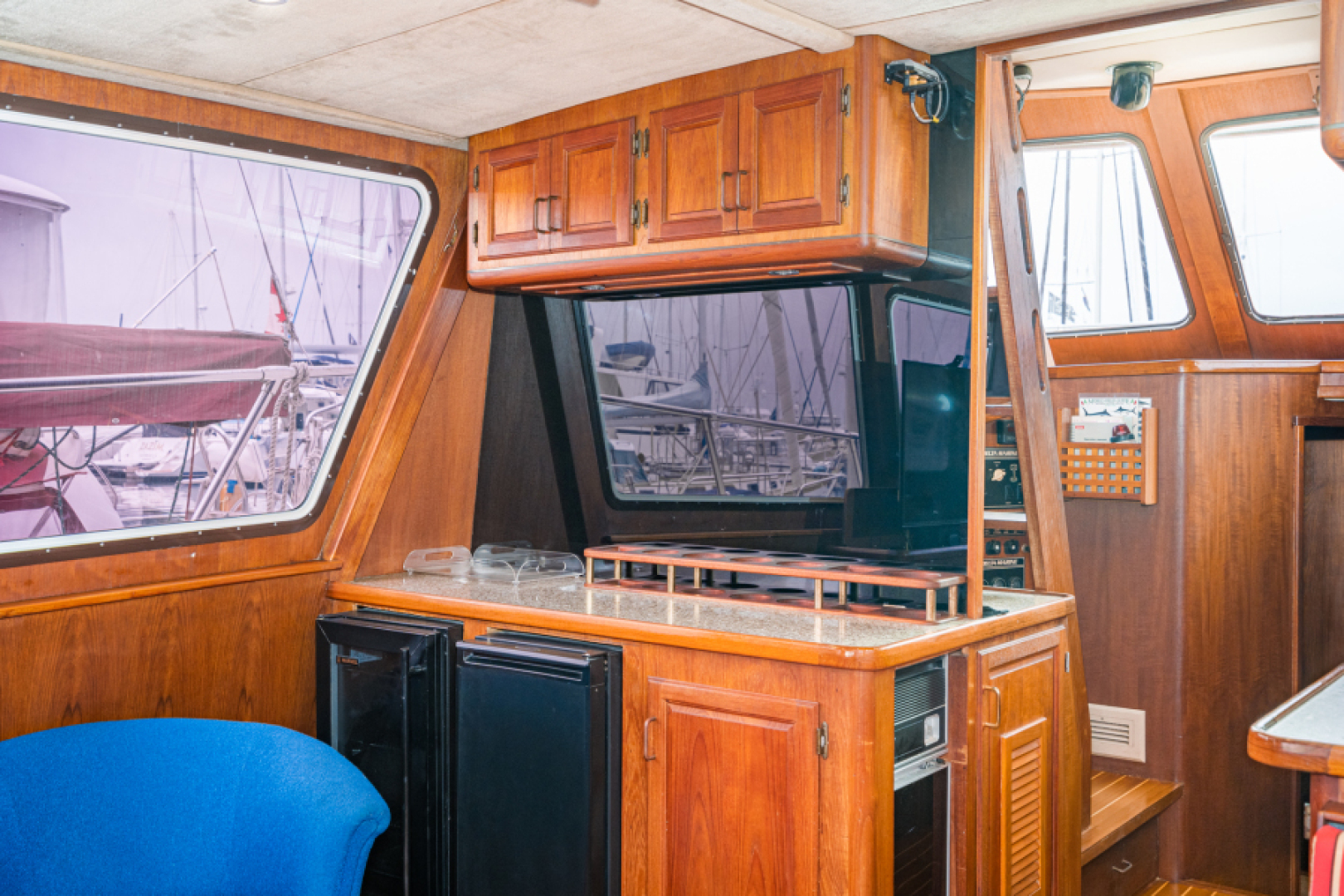 Slide: The Image of Delta Sedan Motoryacht 1982 - 4170851