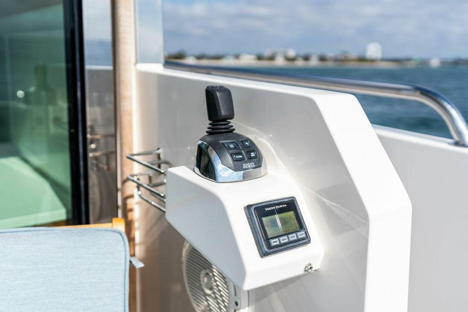 Slide: The Image of Delta Powerboats 60 2018 - 5228431