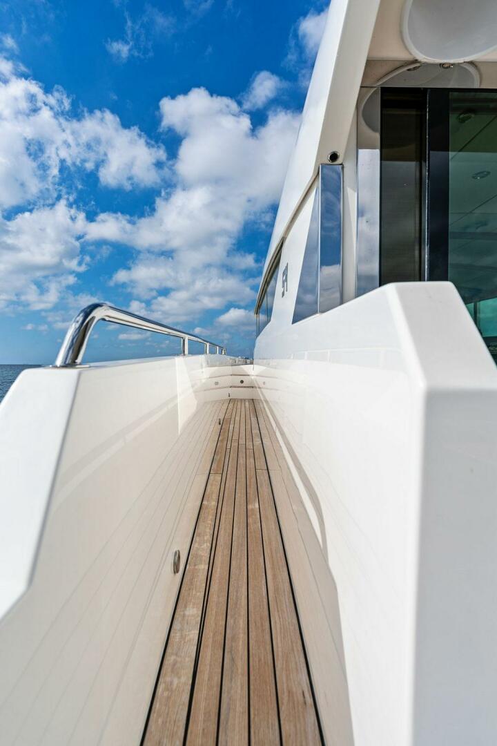Slide: The Image of Delta Powerboats 60 2018 - 5228432