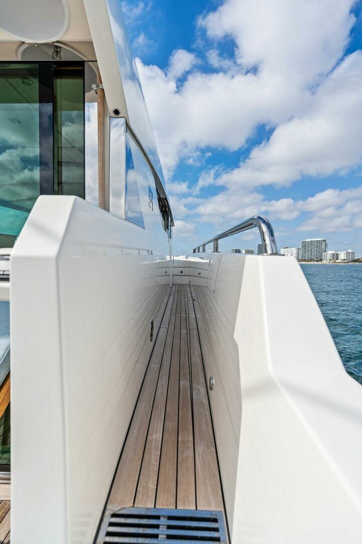 Slide: The Image of Delta Powerboats 60 2018 - 5228433