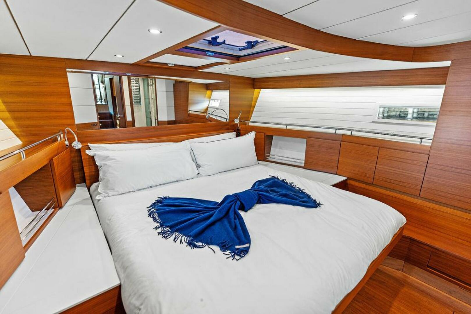 Slide: The Image of Delta Powerboats 60 2018 - 5228451