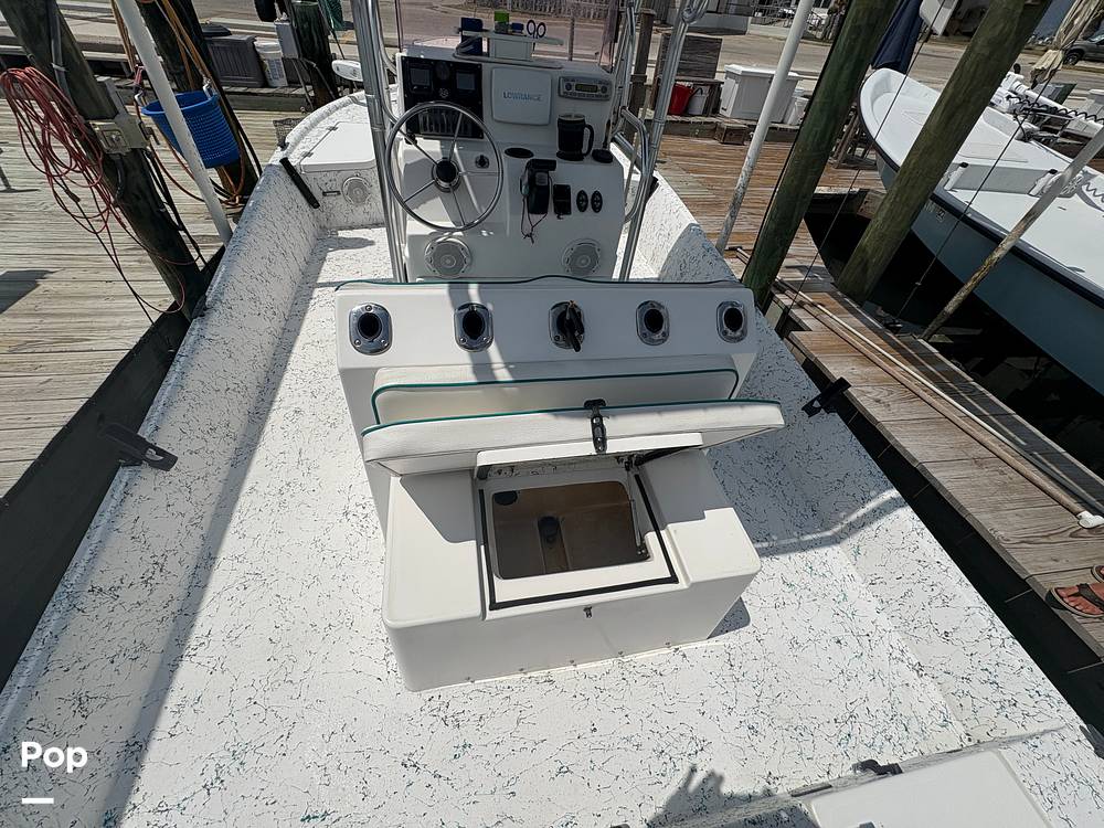 Slide: The Image of Passenger Seating With Backrest And Storage - 15824146