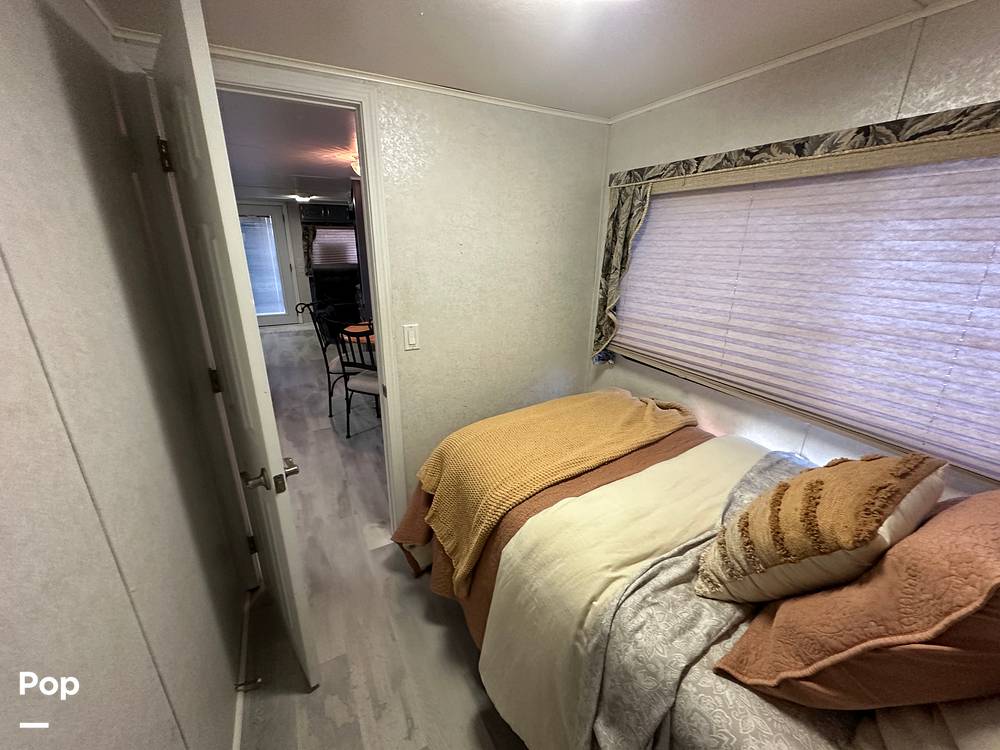 Slide: The Image of Destination 16x60 2003 - 14707784