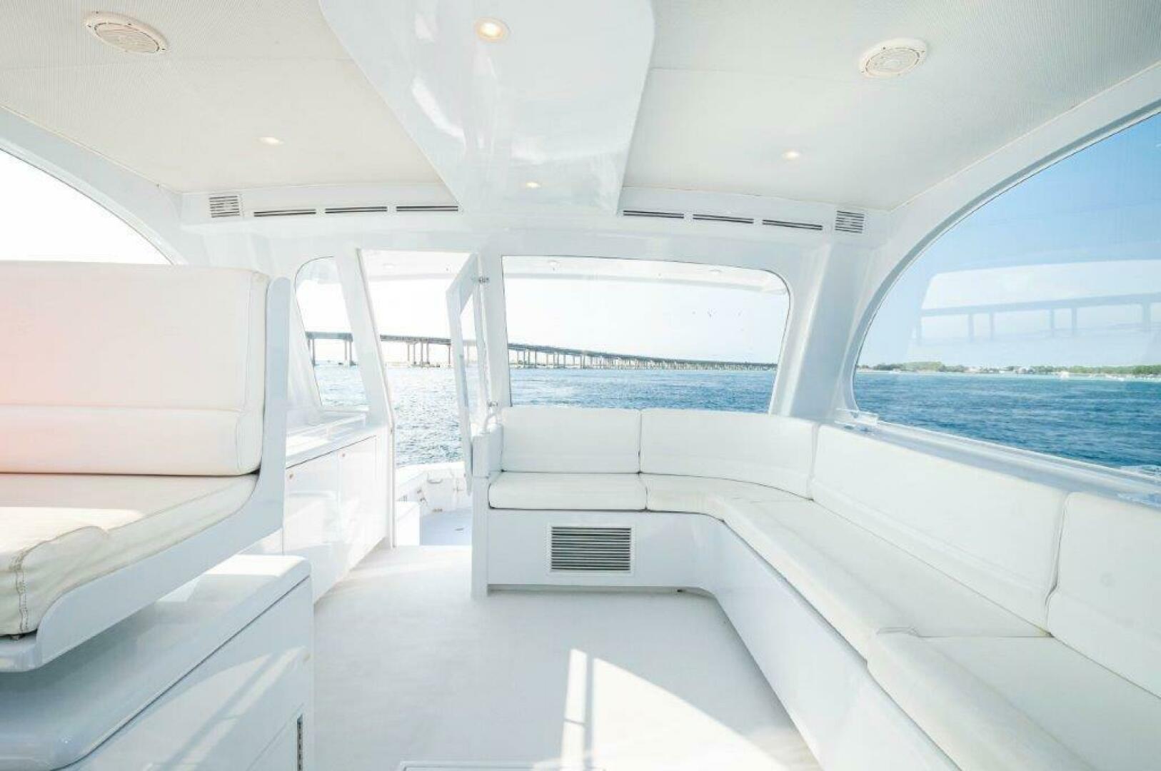 Slide: The Image of 2006 Dixon Custom 52 Express- BIG HORSE- Command Deck - 4742153