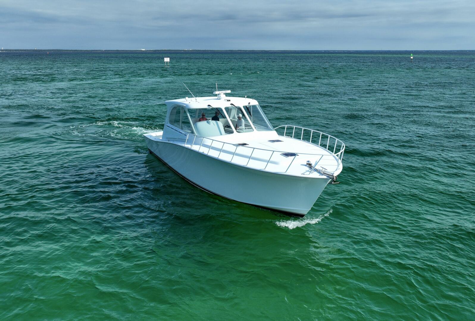 Slide: The Image of 2006 Dixon Custom 52 Express- BIG HORSE - 4742121