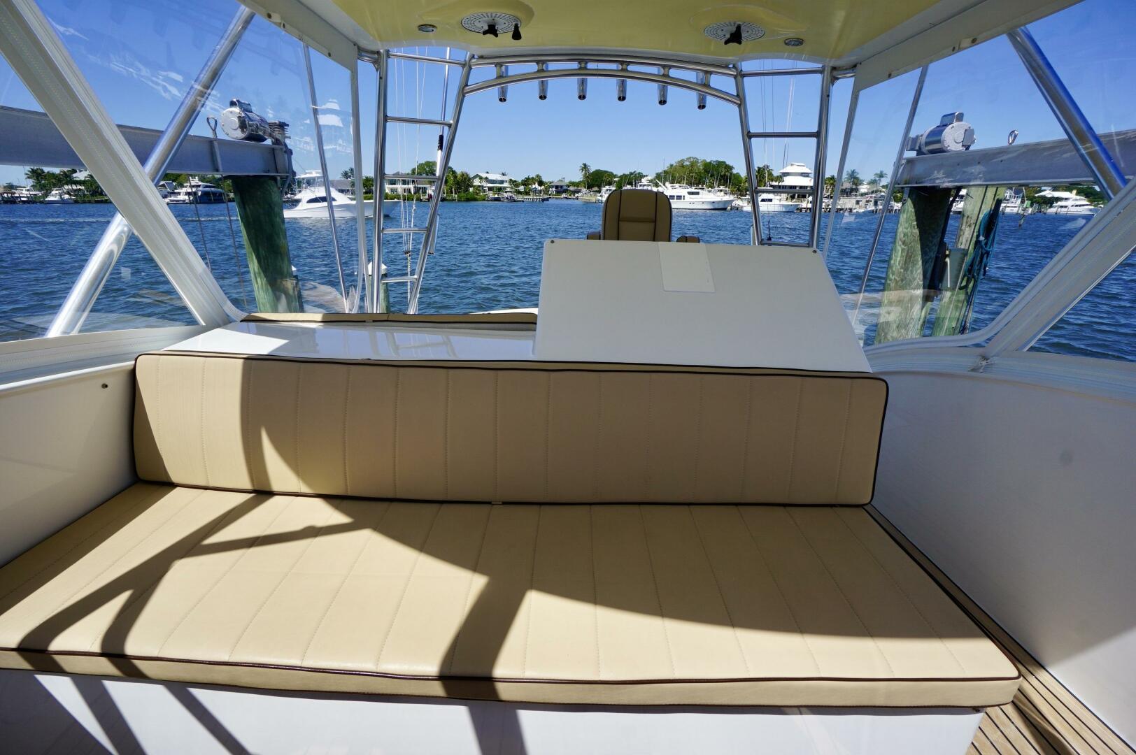 Slide: The Image of Dixon 34 Osprey - Seating 2008 Dixon 34 Osprey - 5257435