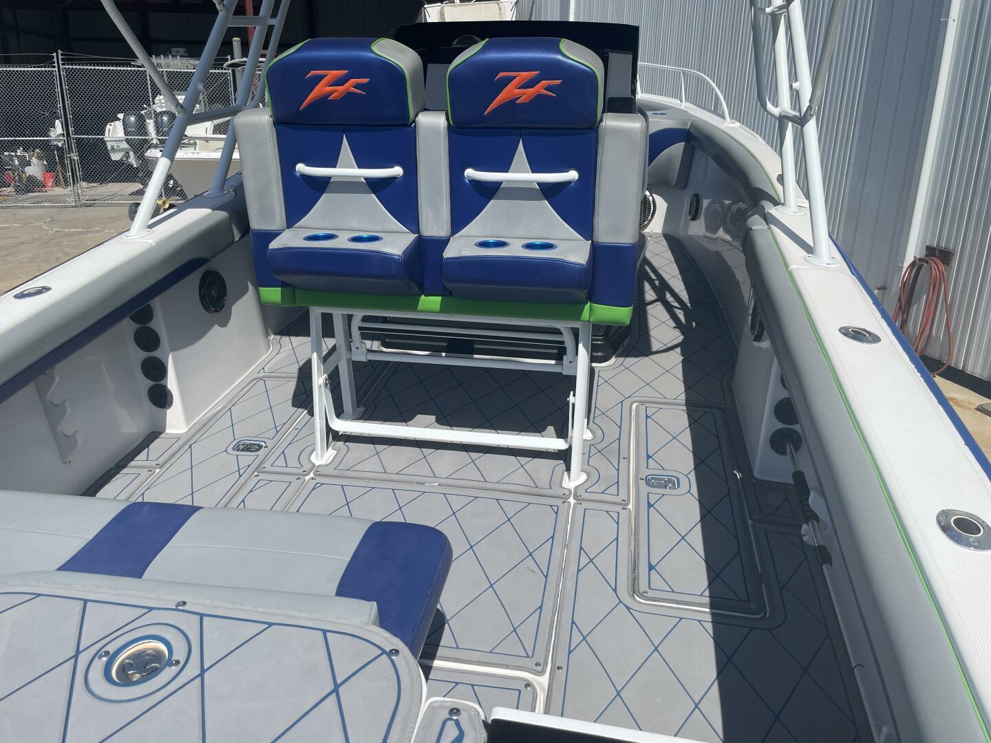 Slide: The Image of Donzi 35ZF 2001 - 5239359