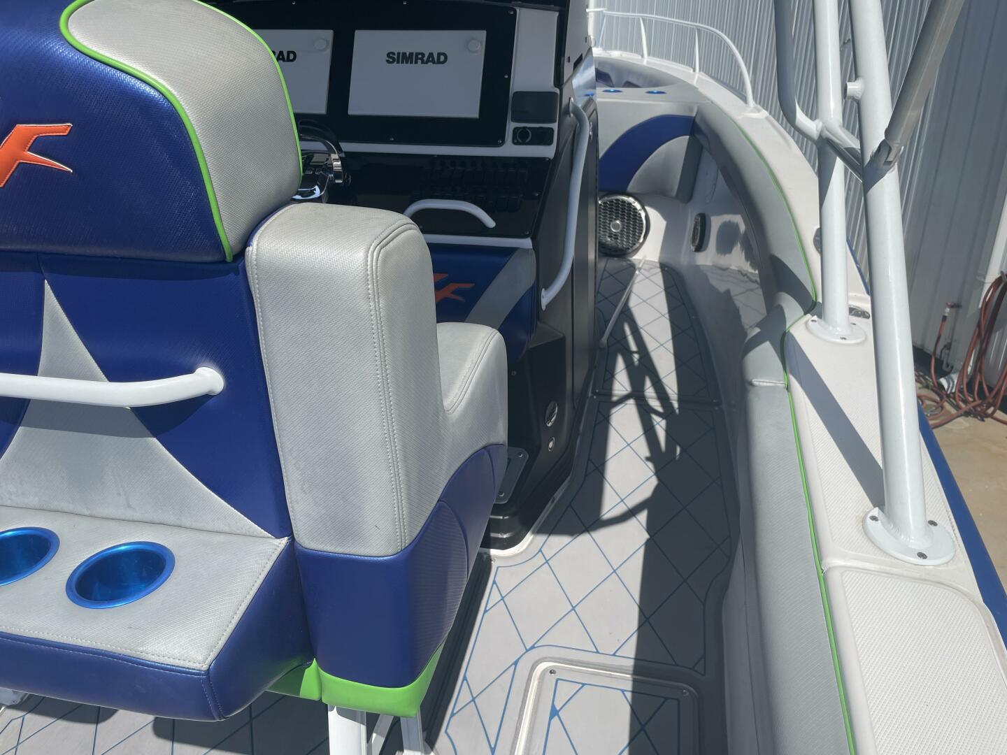 Slide: The Image of Donzi 35ZF 2001 - 5239372