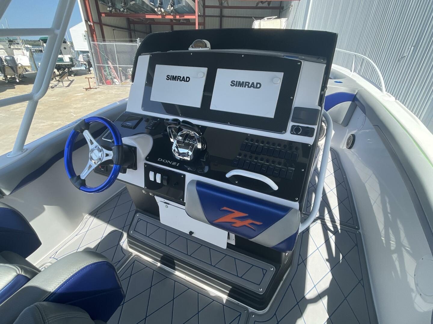 Slide: The Image of Donzi 35ZF 2001 - 5239375