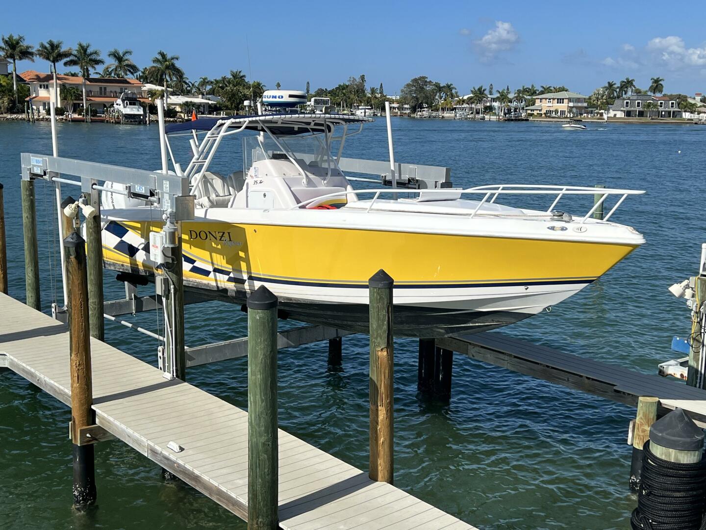 Slide: The Image of Donzi 35 ZF 2002 - 4080727