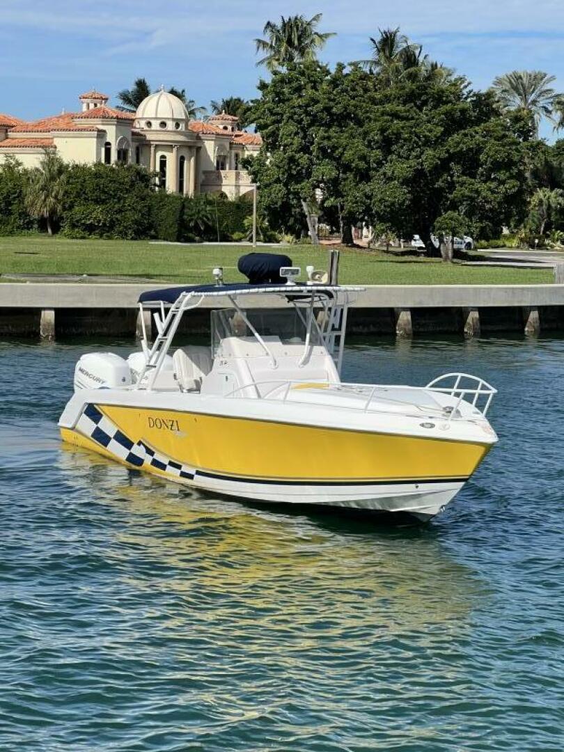 Slide: The Image of Donzi 35 ZF 2002 - 4080729