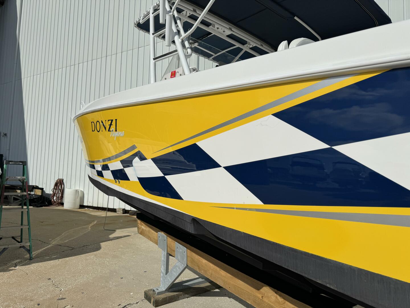 Slide: The Image of Donzi 35 ZF 2002 - 4080738