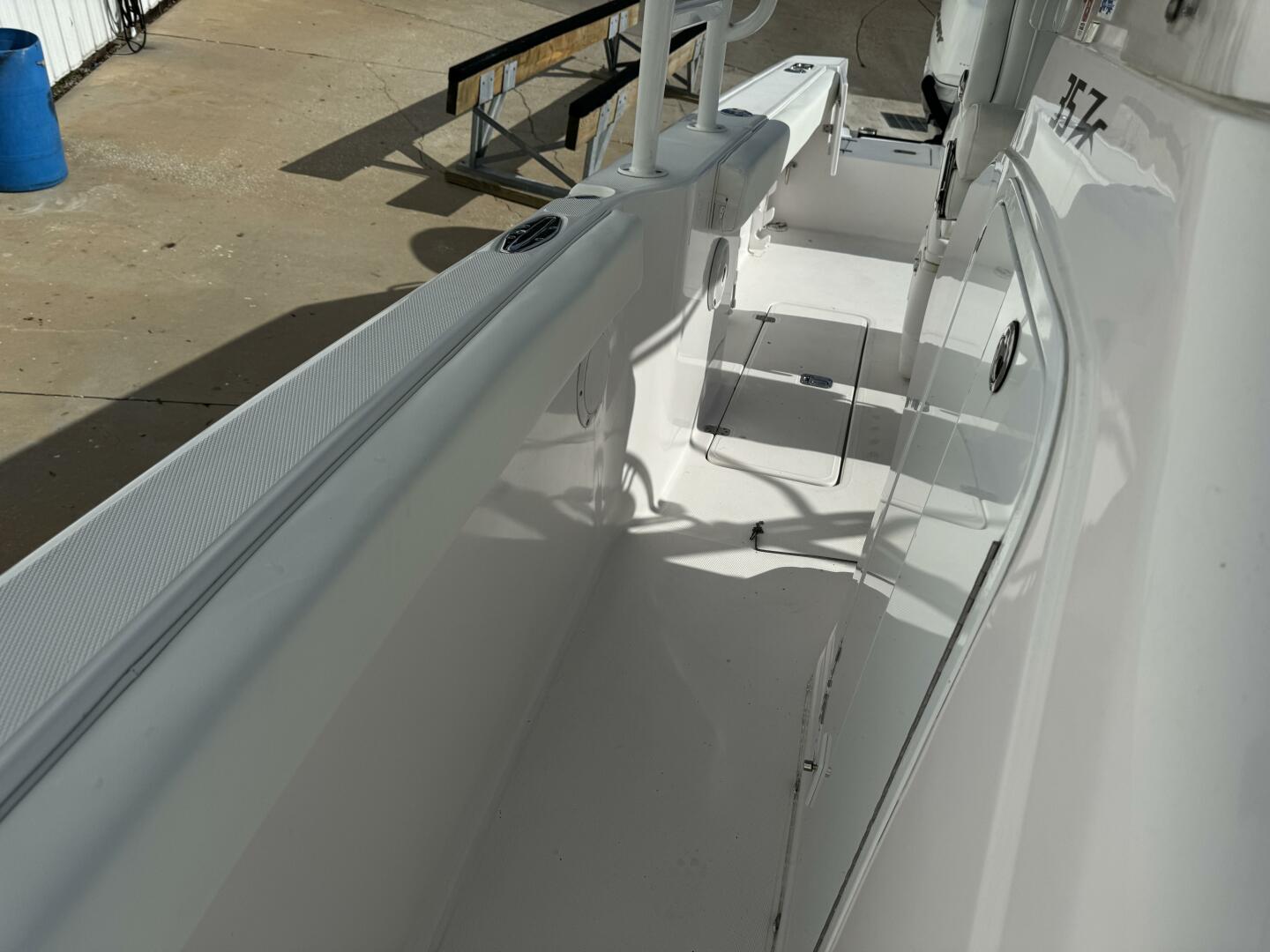 Slide: The Image of Donzi 35 ZF 2002 - 4080759