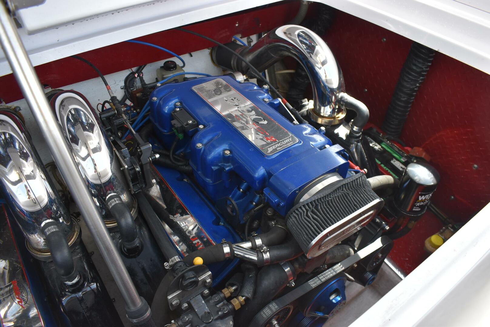 Slide: The Image of Donzi 38 2000 - 5312952