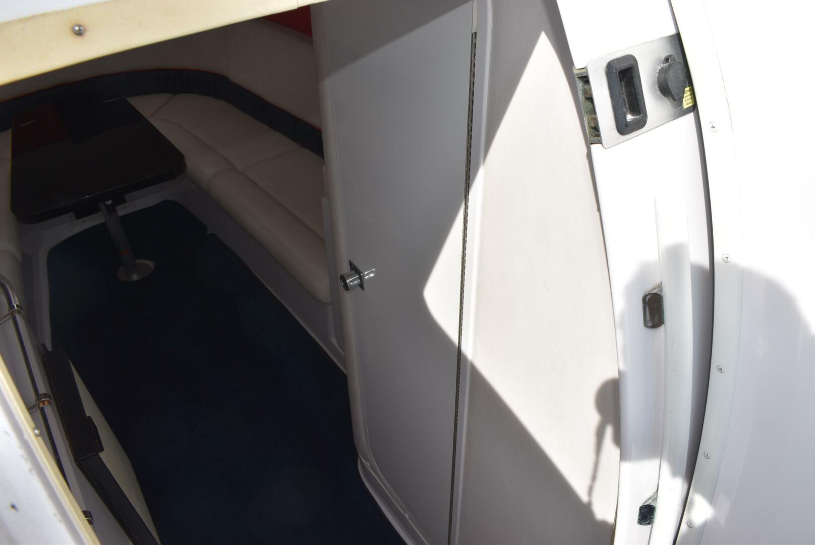 Slide: The Image of Donzi 38 2000 - 5313083