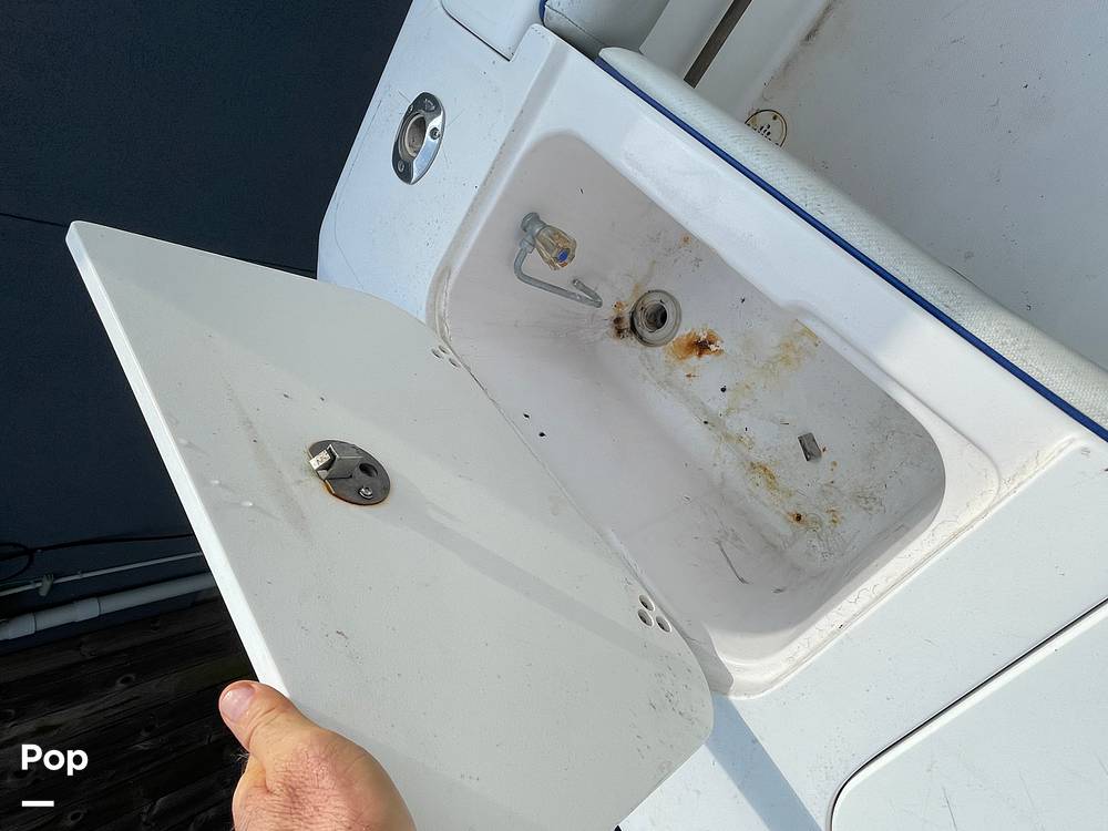 Slide: The Image of Deck Sink - 15113423