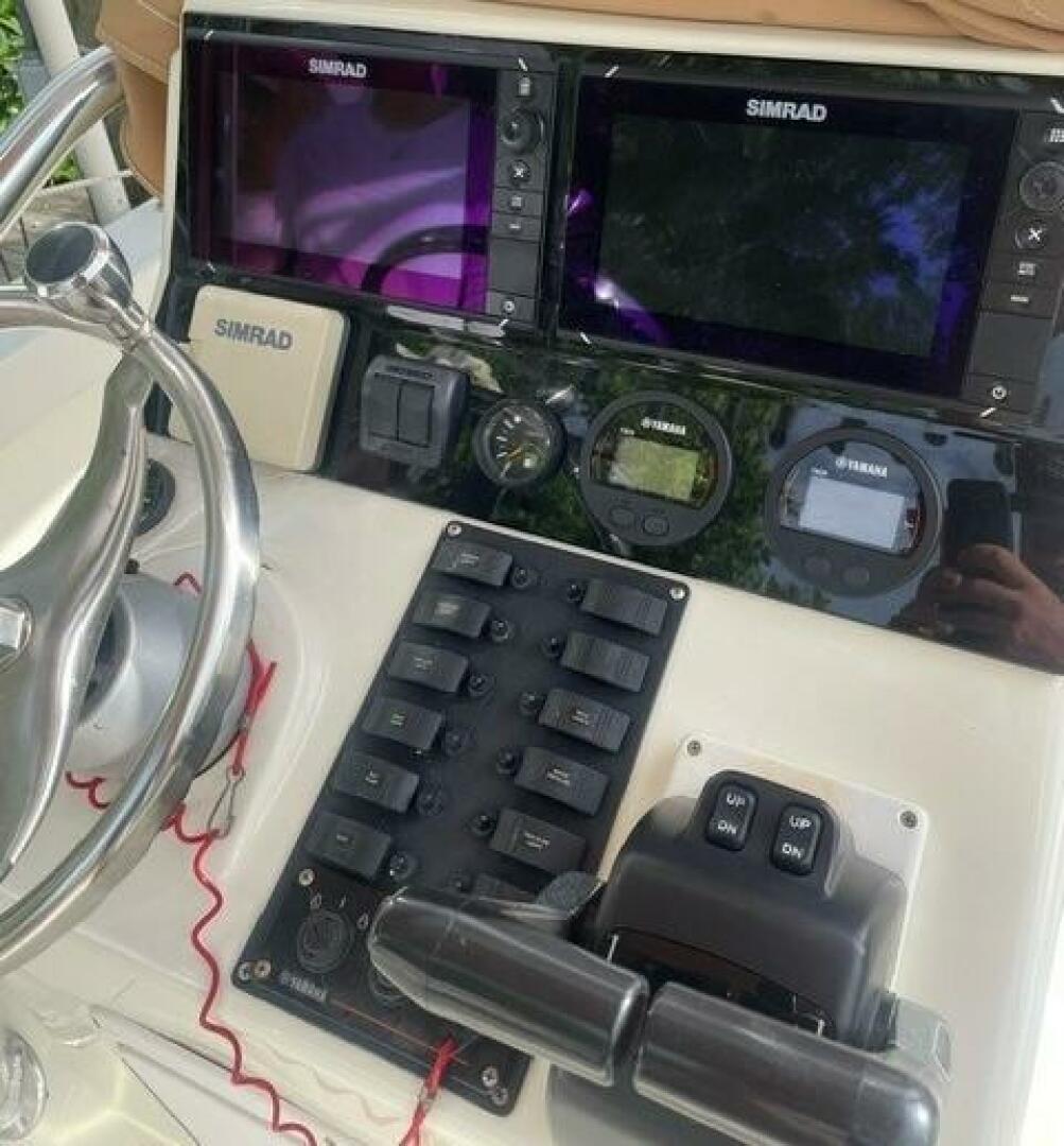 Slide: The Image of 1995 Dorado 30 LE - 4656206