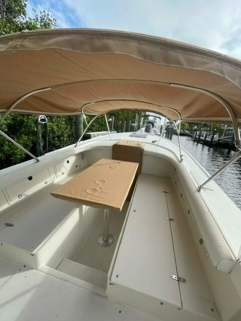 Slide: The Image of 1995 Dorado 30 LE Forward Seating - 4656205