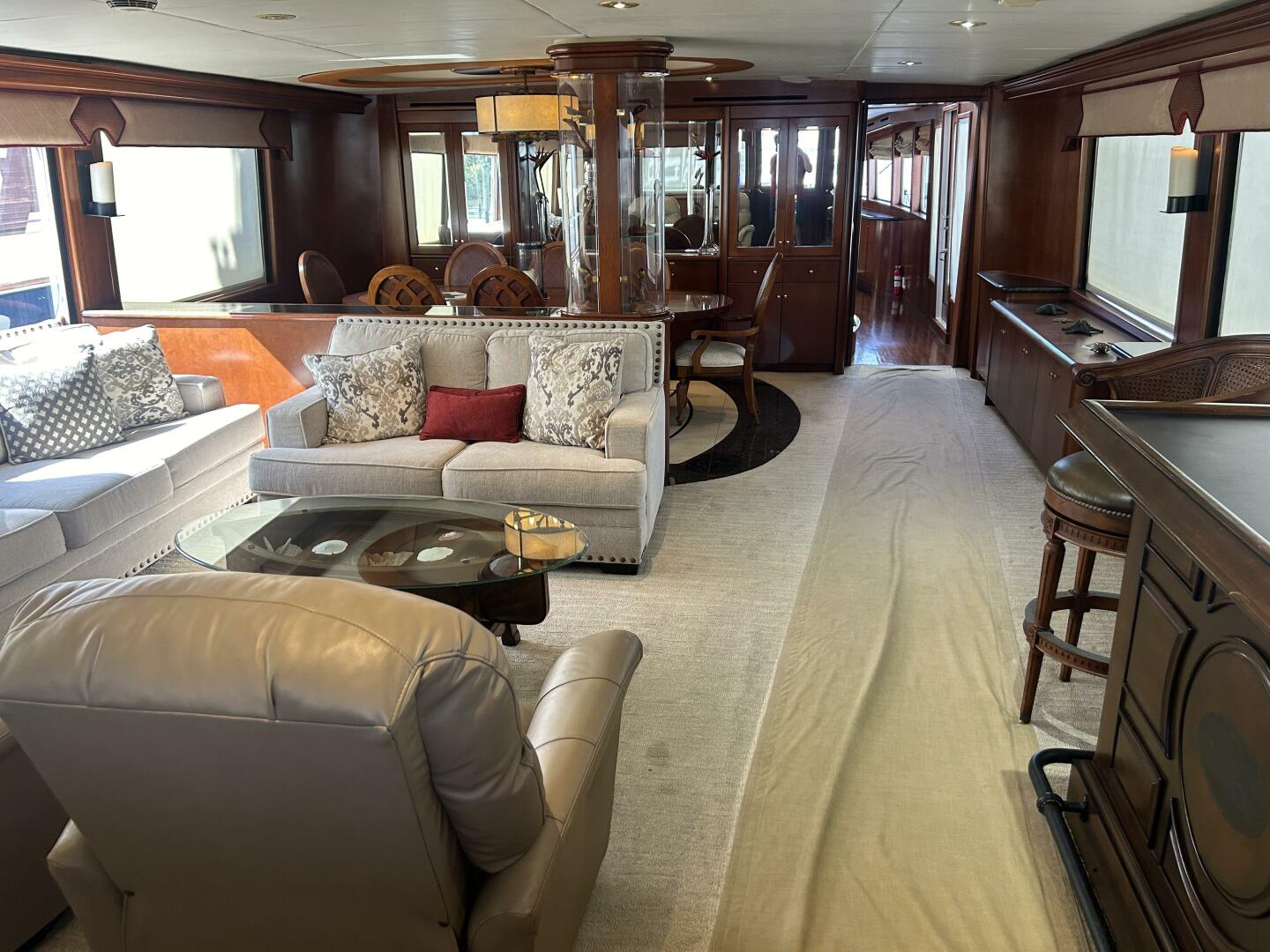 Slide: The Image of Dovercraft Custom RPH Motor Yacht 2001 - 5018655