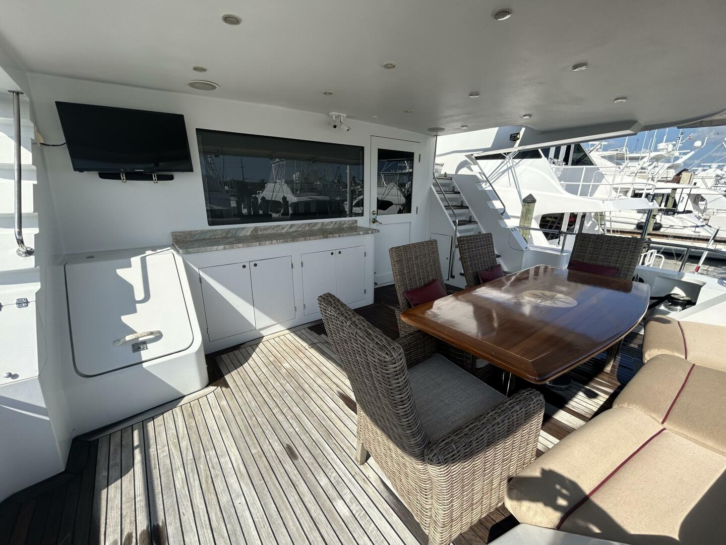 Slide: The Image of Dovercraft Custom RPH Motor Yacht 2001 - 5018668