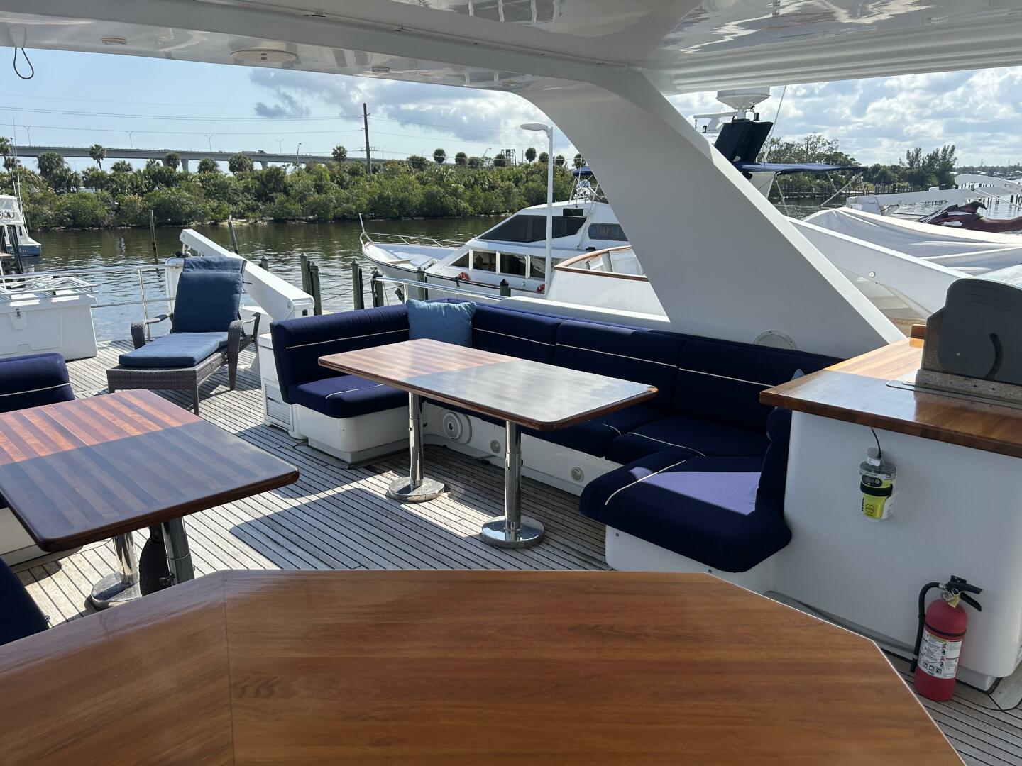 Slide: The Image of Dovercraft Custom RPH Motor Yacht 2001 - 5018688
