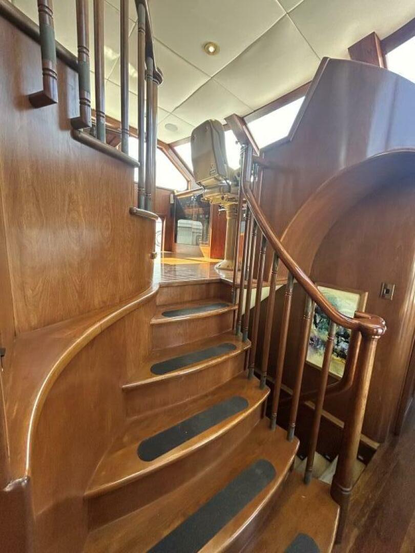 Slide: The Image of Dovercraft Custom RPH Motor Yacht 2001 - 5018656