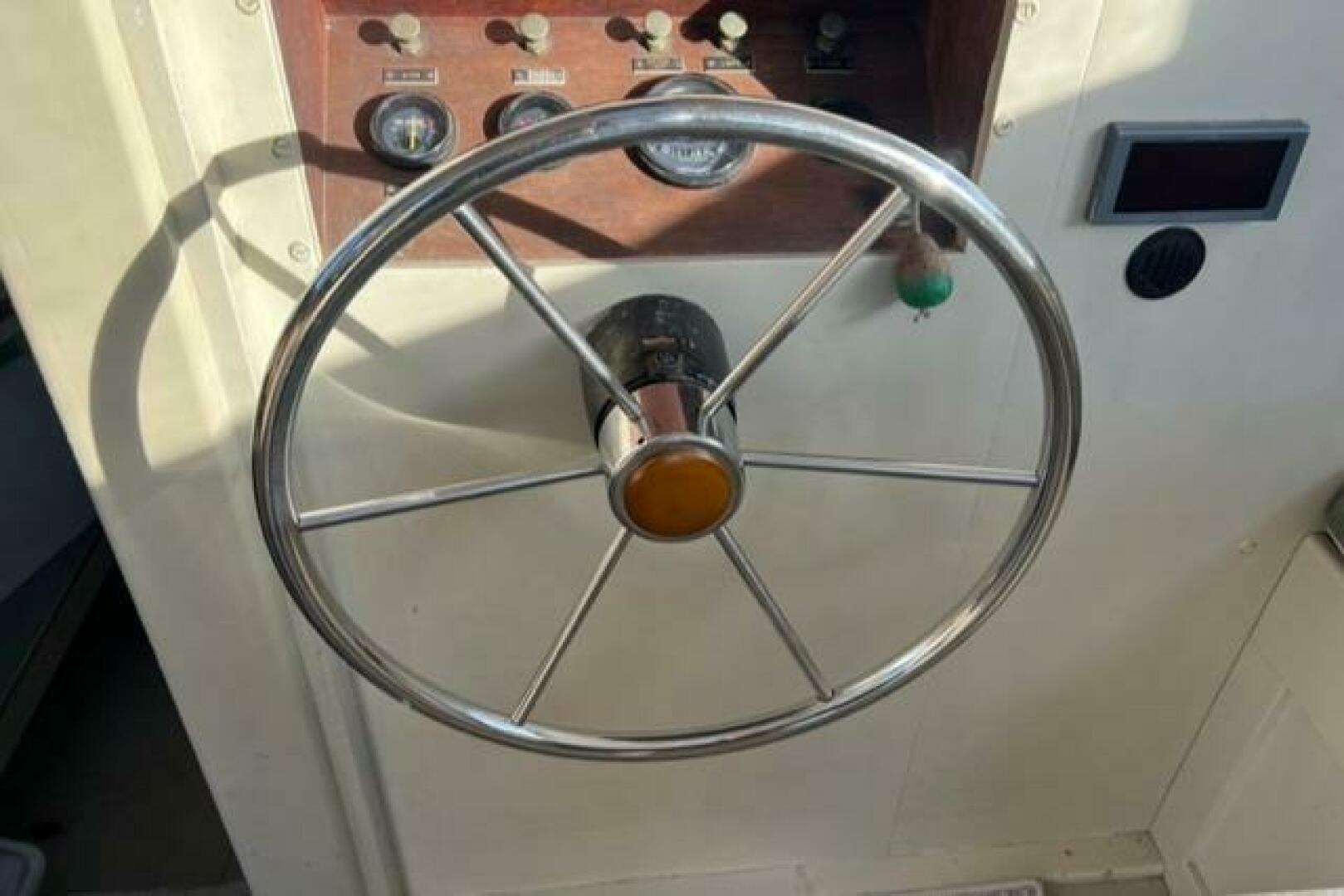 Slide: The Image of Downeast Bert Frost Flybridge Cruiser 1965 - 5145912