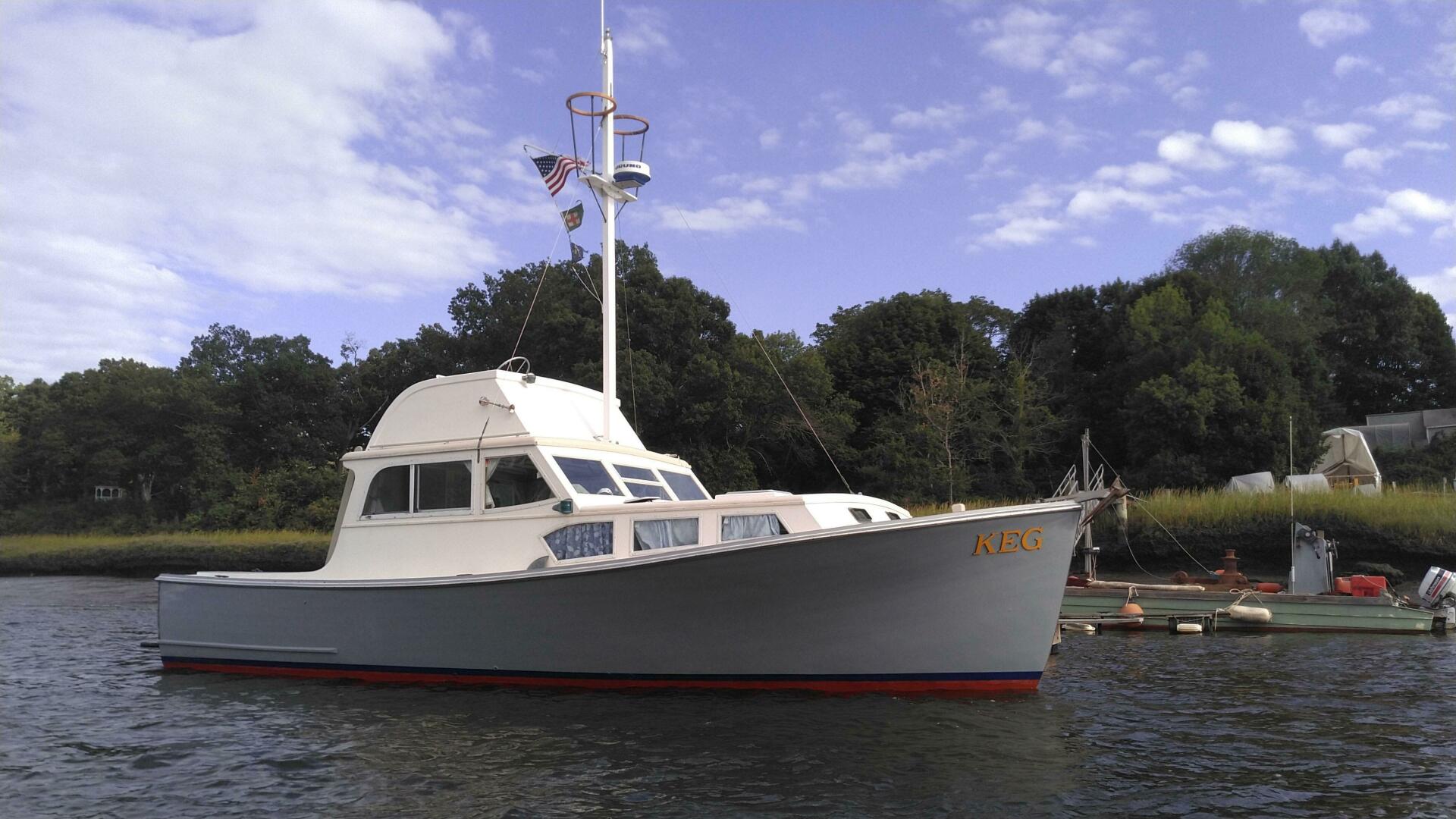 Slide: The Image of Downeast Bert Frost Flybridge Cruiser 1965 - 5145914