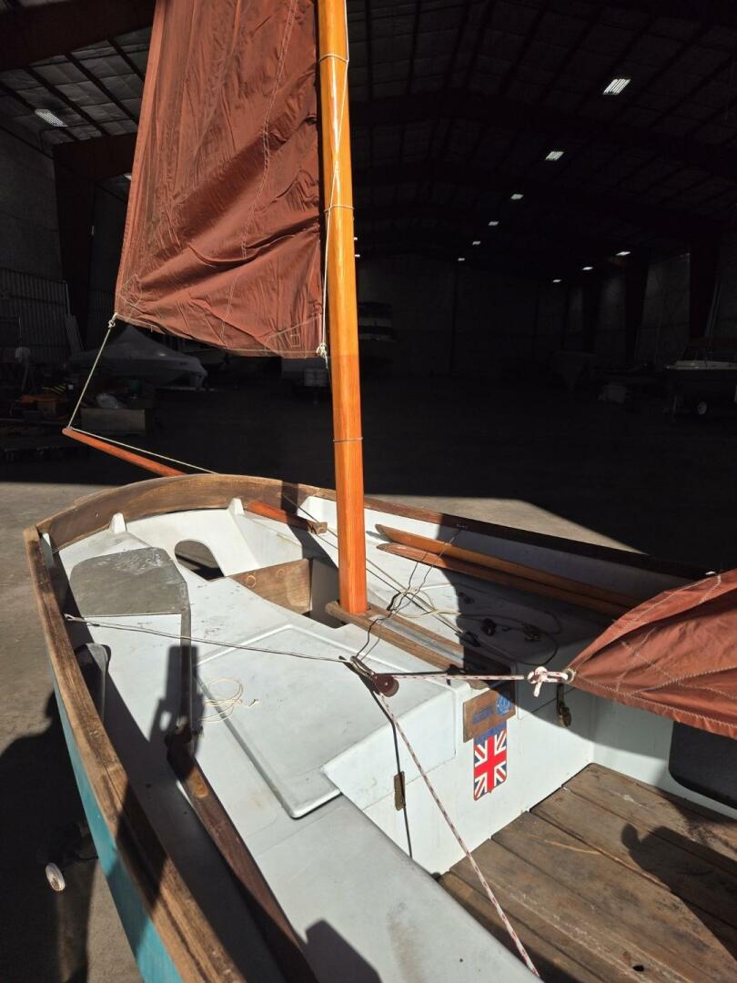Slide: The Image of Drascombe Lugger 1970 - 4975889