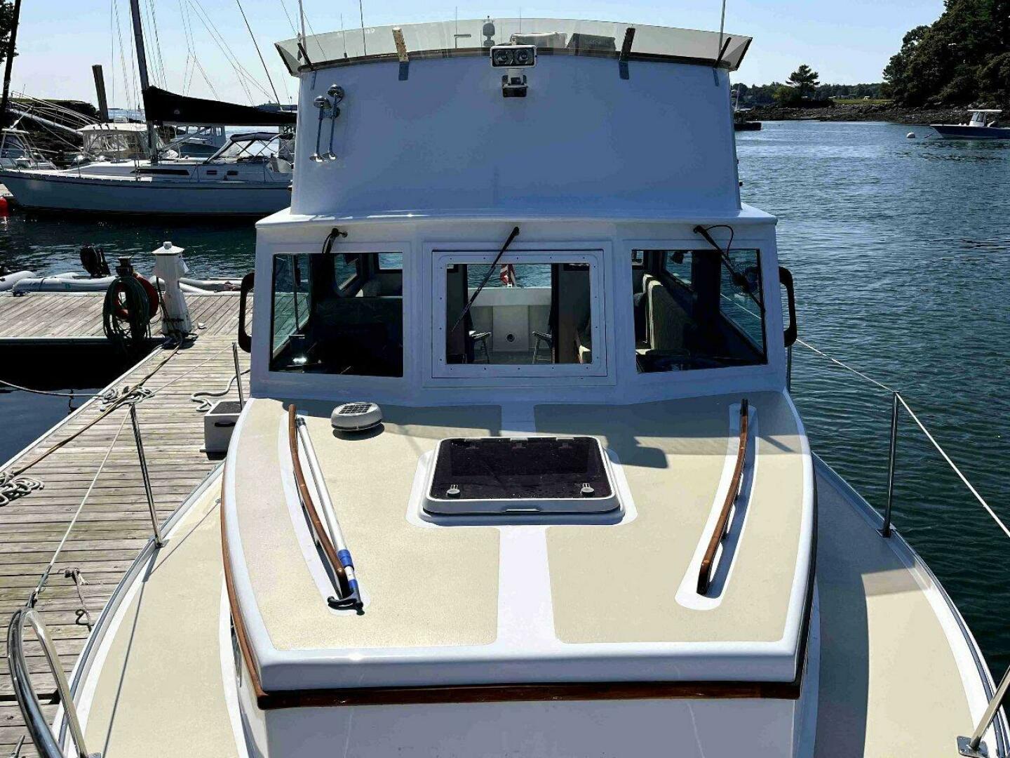 Slide: The Image of Duffy 35 Flybridge Cruiser 1990 - 4621764