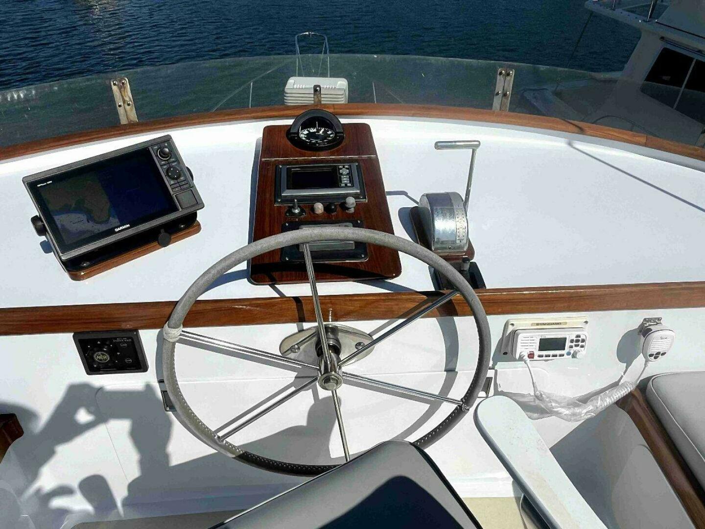 Slide: The Image of Duffy 35 Flybridge Cruiser 1990 - 4621773
