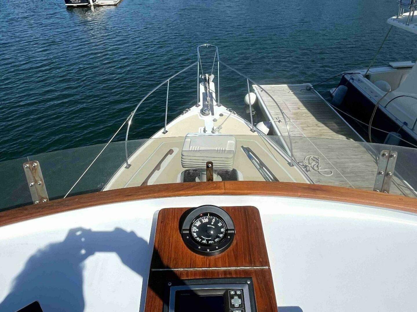 Slide: The Image of Duffy 35 Flybridge Cruiser 1990 - 4621776