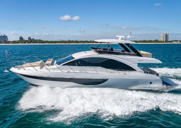 Slide: The Image of Dyna 63 Flybridge Hull #15 2022 - 2