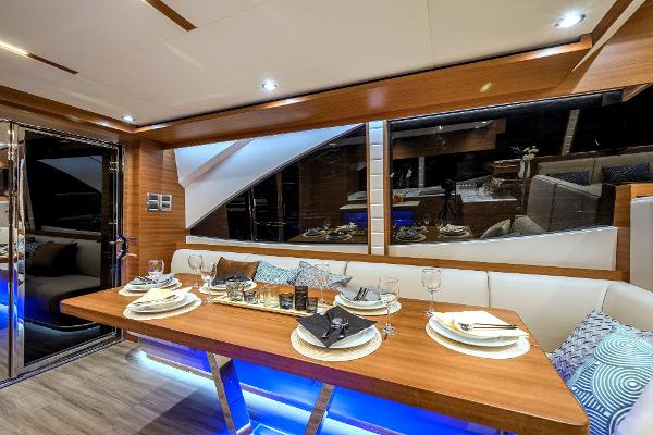 Slide: The Image of Dyna 63 Flybridge Hull #16 2022 - 5