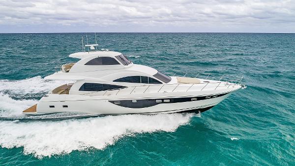 Slide: The Image of Dyna 68 Skylounge 2022 - 0