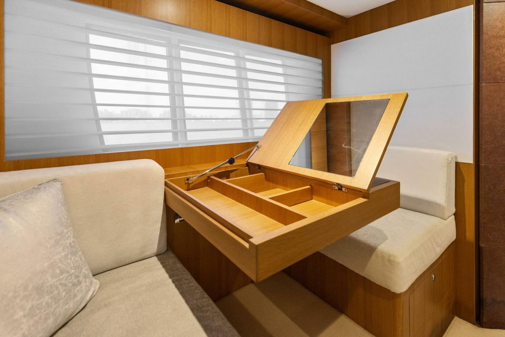 Slide: The Image of 2015 Dyna 60 Motor Yacht 'Wanderlust' - 4789836