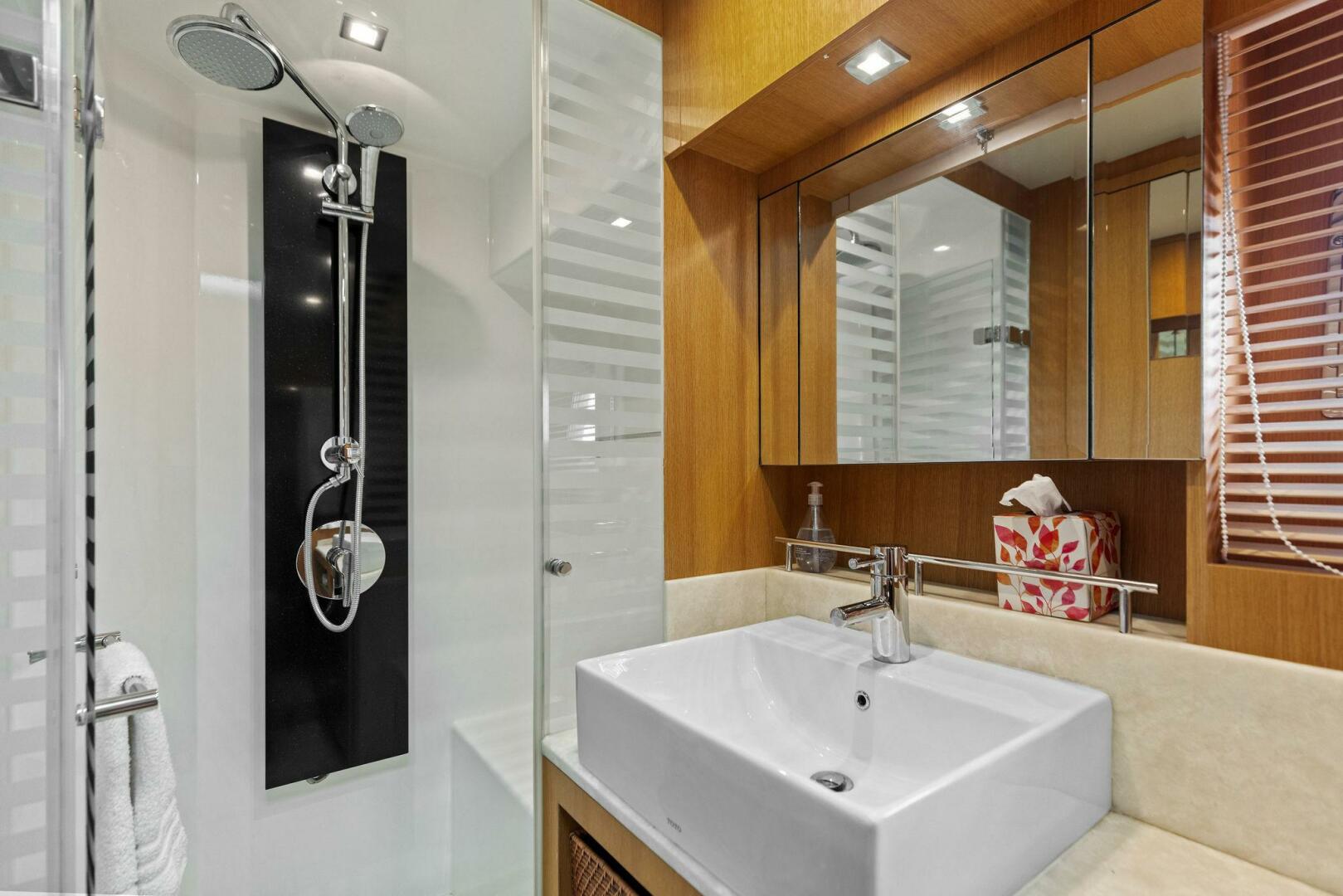 Slide: The Image of 2015 Dyna 60 Motor Yacht 'Wanderlust' - 4789839