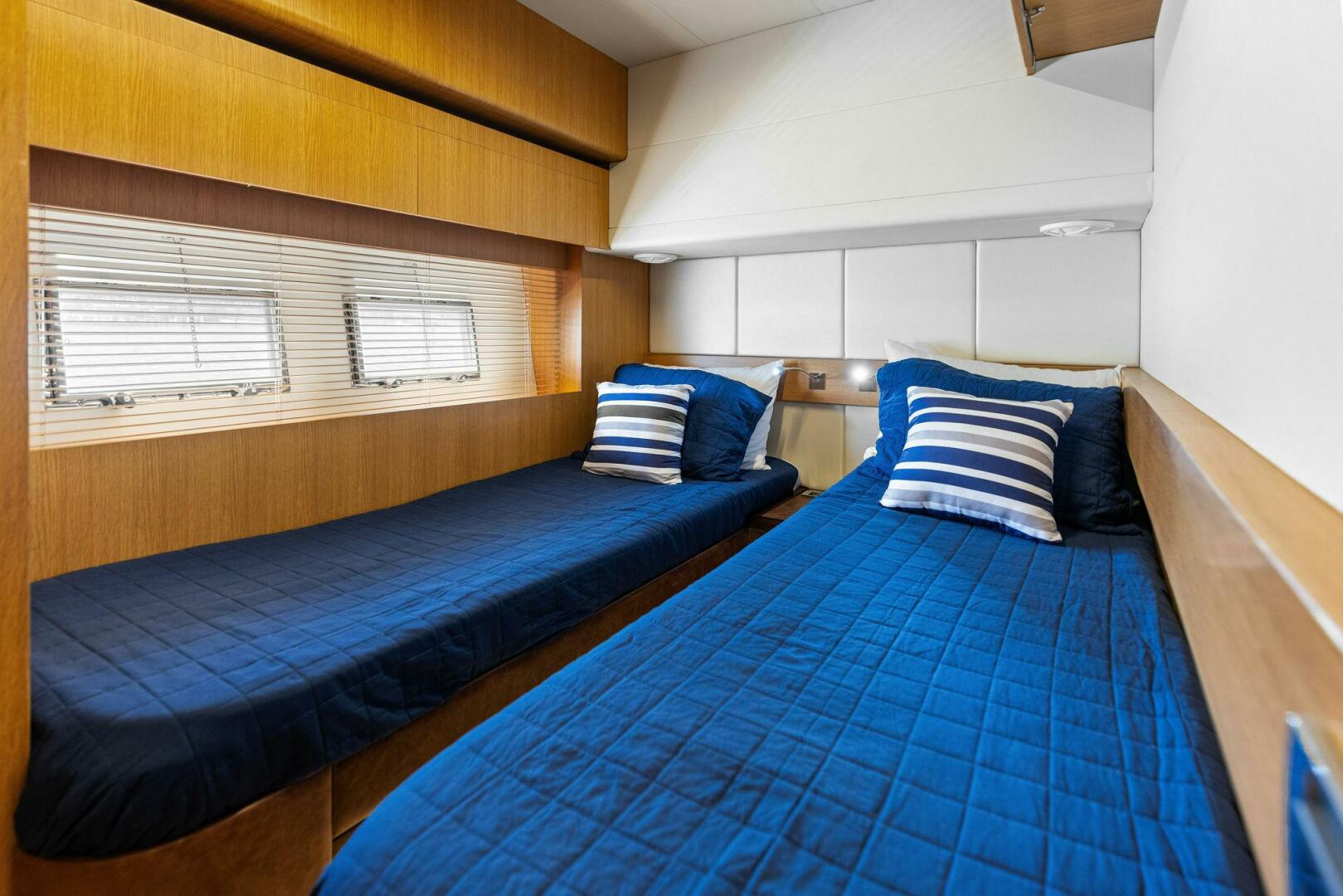 Slide: The Image of 2015 Dyna 60 Motor Yacht 'Wanderlust' Guest Stateroom - 4789849
