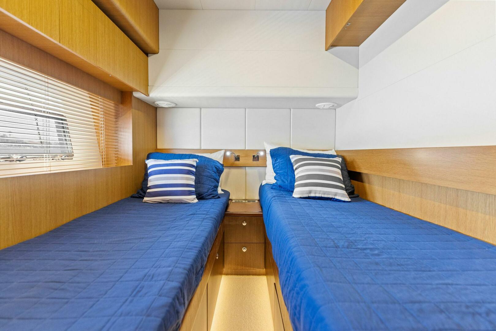 Slide: The Image of 2015 Dyna 60 Motor Yacht 'Wanderlust' - 4789850