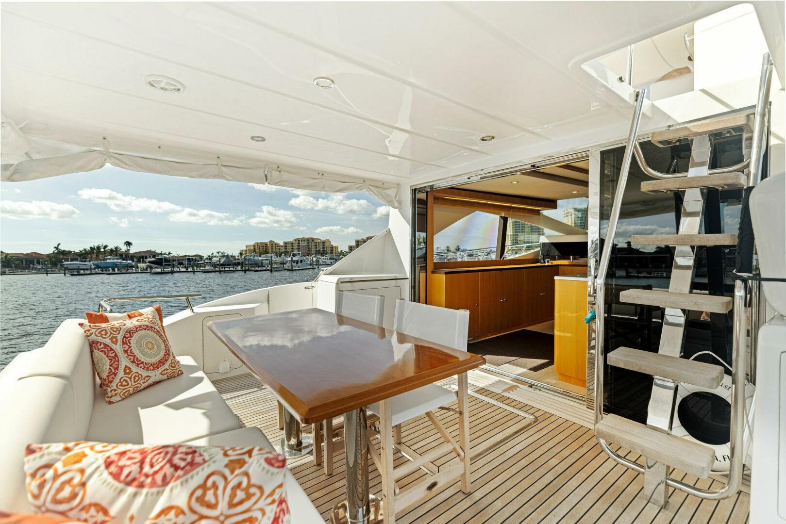Slide: The Image of 2015 Dyna 60 Motor Yacht 'Wanderlust' Cockpit - 4789806