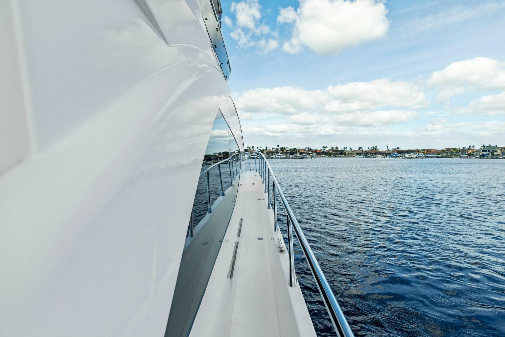 Slide: The Image of 2015 Dyna 60 Motor Yacht 'Wanderlust' - 4789863