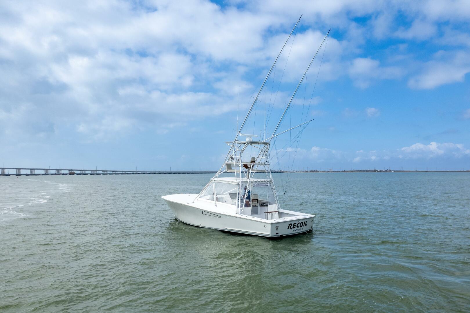 Slide: The Image of 1993 Eagle 42 Custom Carolina Spooled-Up - 3